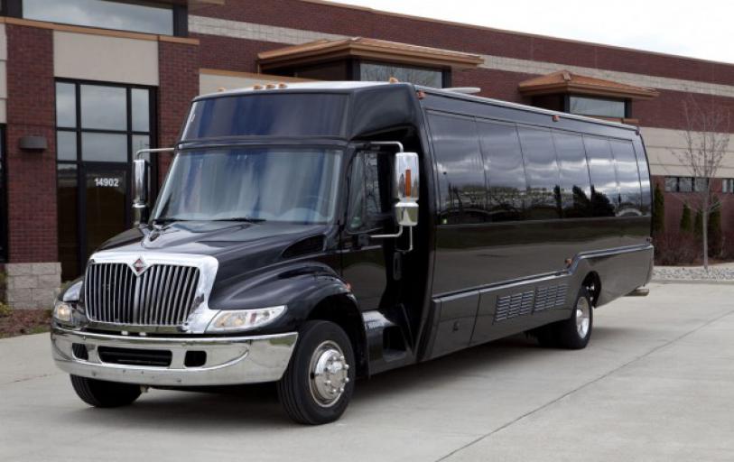 Flagstaff 35 Passenger Party Bus